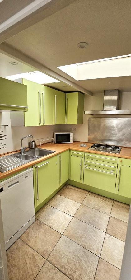 Aux Clefs Des Sacres - Le Barbatre Apartment Реймс Екстериор снимка